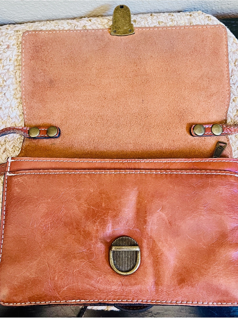 Patricia Nash Cognac Brown Leather Crossbody Bag - Picture 4 of 14